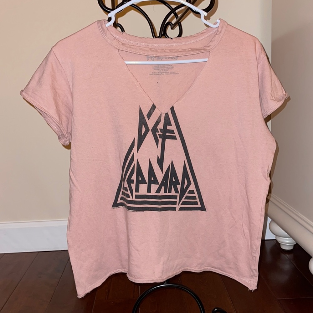 Women’s V Neck Top